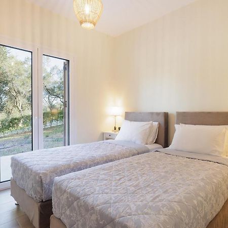 Villa Breeze & Villa Coco By Konnect, Avlaki Beach Kassiopi Luaran gambar
