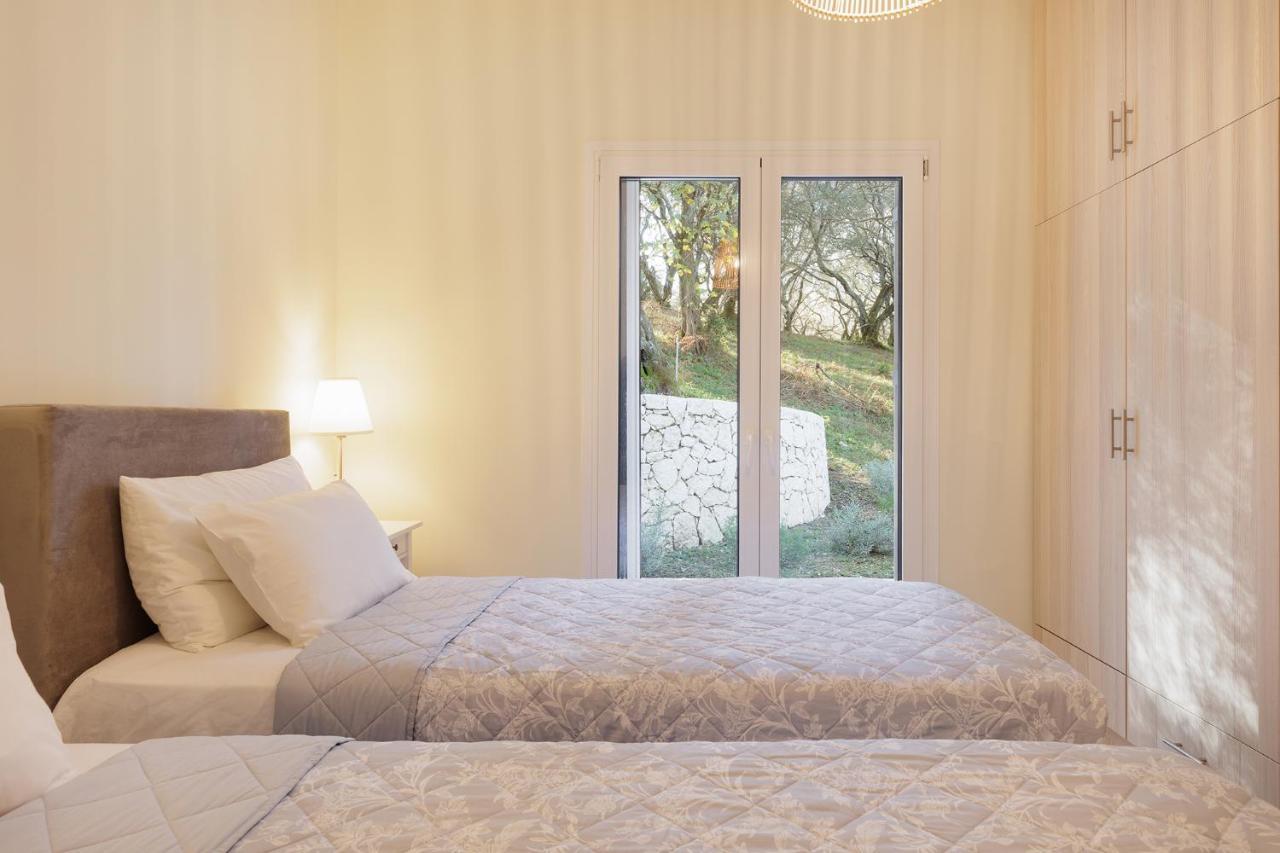 Villa Breeze & Villa Coco By Konnect, Avlaki Beach Kassiopi Luaran gambar