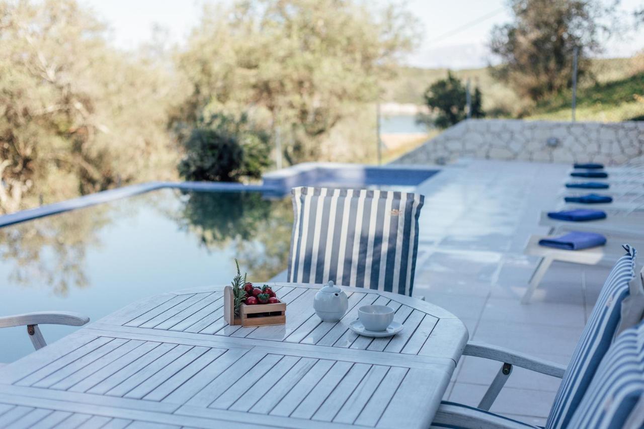 Villa Breeze & Villa Coco By Konnect, Avlaki Beach Kassiopi Luaran gambar