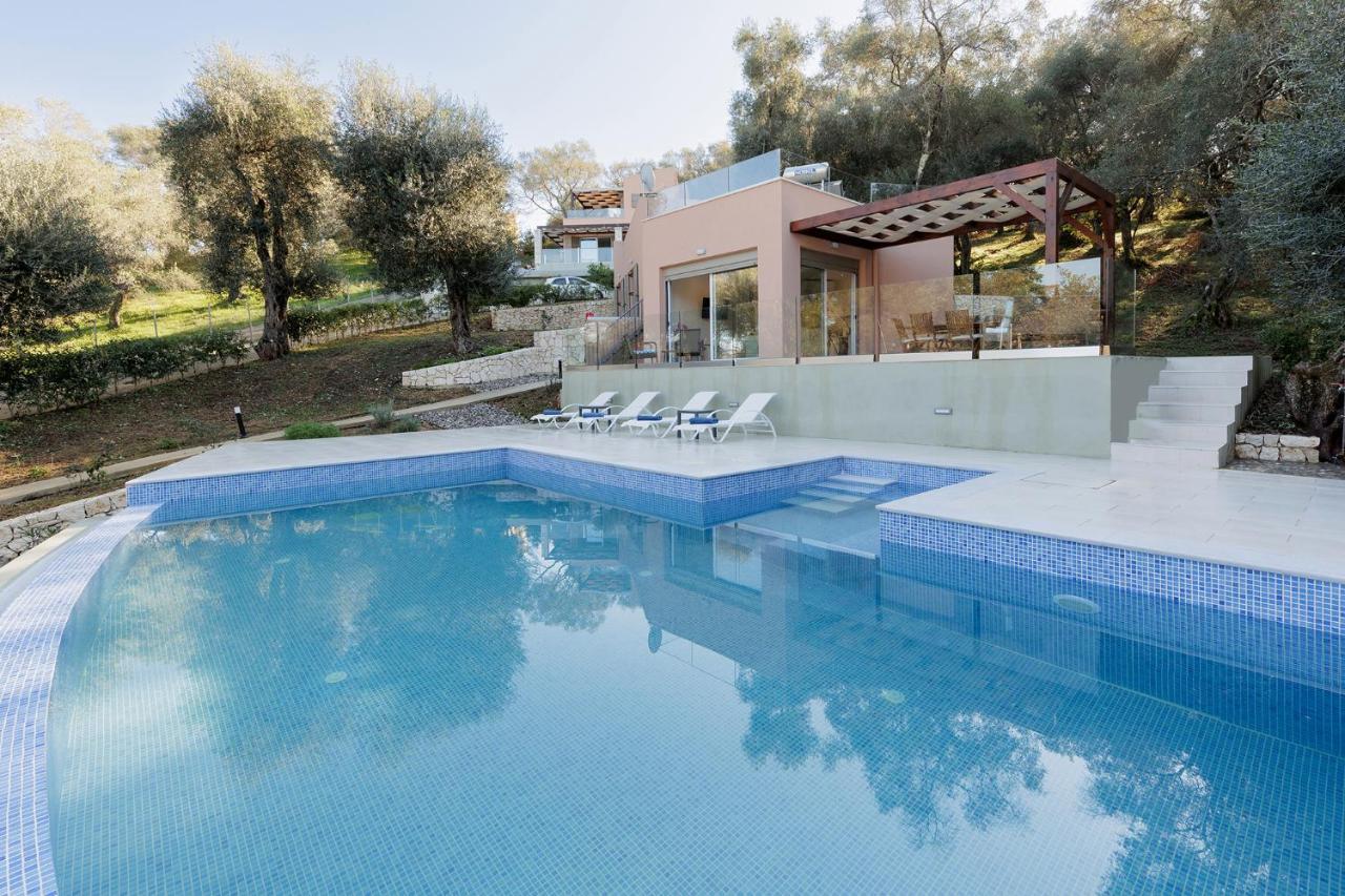 Villa Breeze & Villa Coco By Konnect, Avlaki Beach Kassiopi Luaran gambar