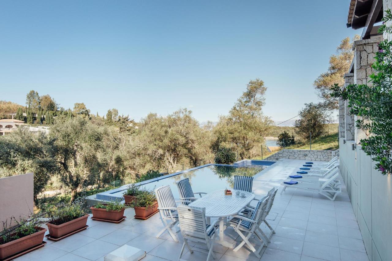 Villa Breeze & Villa Coco By Konnect, Avlaki Beach Kassiopi Luaran gambar