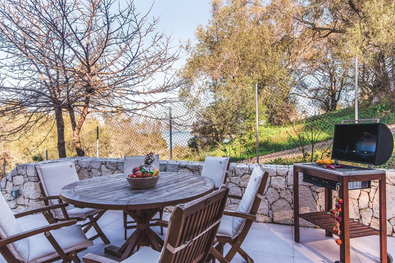 Villa Breeze & Villa Coco By Konnect, Avlaki Beach Kassiopi Luaran gambar